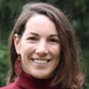 Meet your Posher, Maura